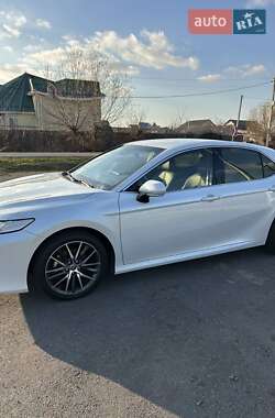 Седан Toyota Camry 2021 в Броварах