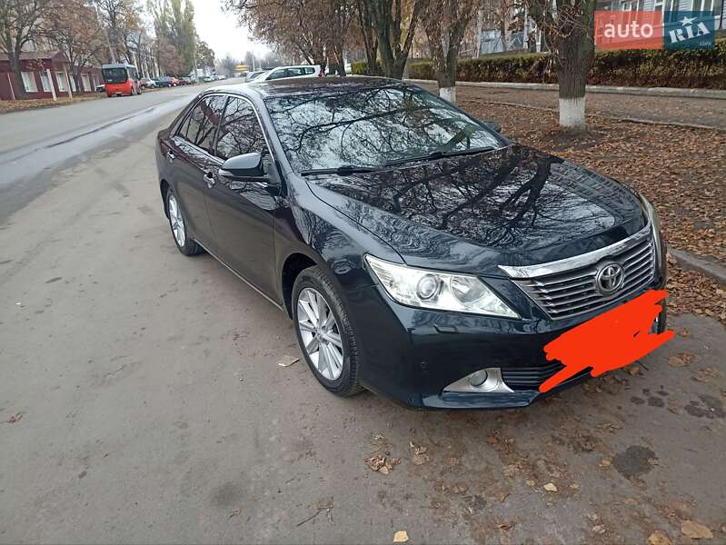 Седан Toyota Camry 2012 в Харькове