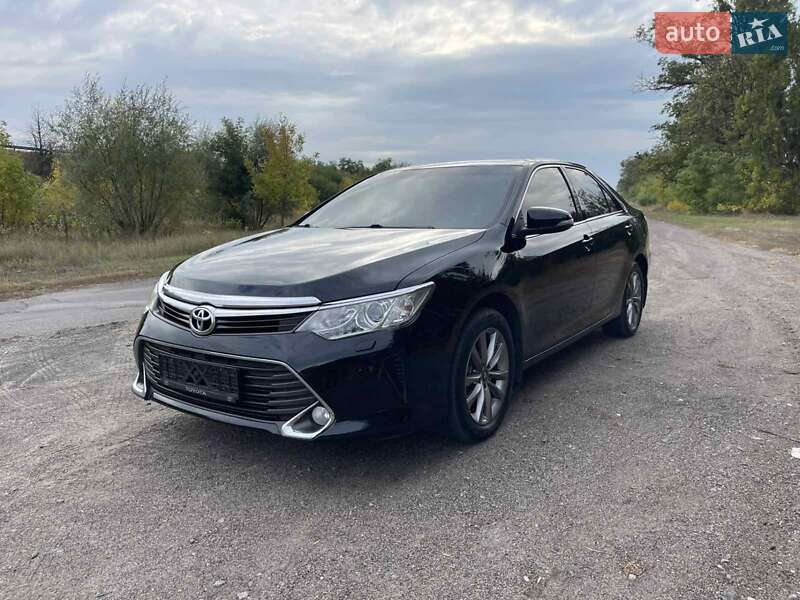 Седан Toyota Camry 2014 в Черкассах