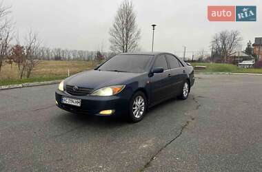 Седан Toyota Camry 2002 в Киеве