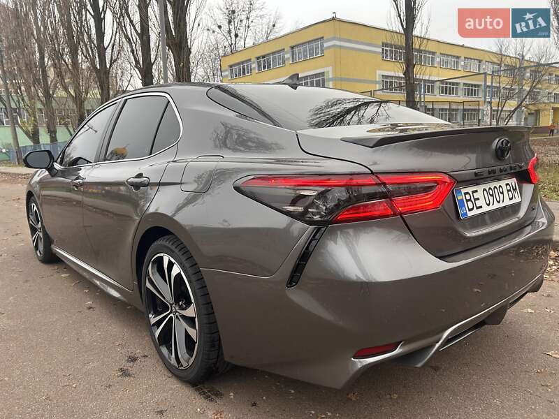 Седан Toyota Camry 2019 в Киеве фото 12 Седан Toyota Camry 2019 в Киеве