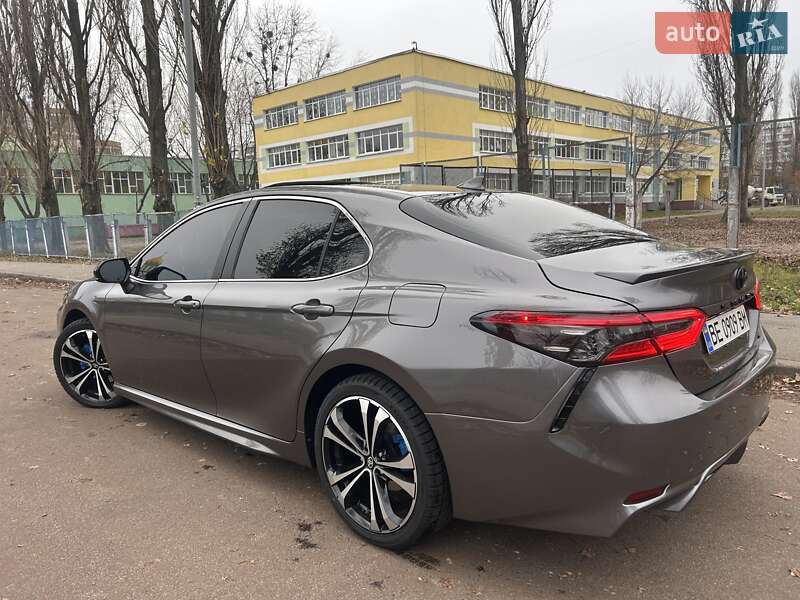 Седан Toyota Camry 2019 в Киеве фото 13 Седан Toyota Camry 2019 в Киеве