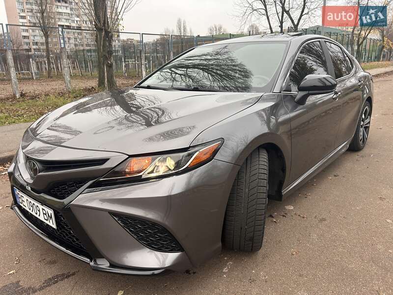 Седан Toyota Camry 2019 в Киеве фото 14 Седан Toyota Camry 2019 в Киеве