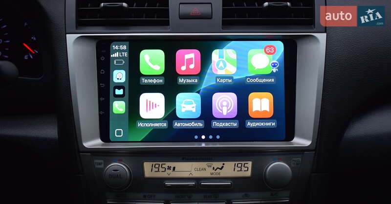 Седан Toyota Camry 2010 в Житомире