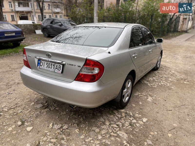 Седан Toyota Camry 2002 в Одессе