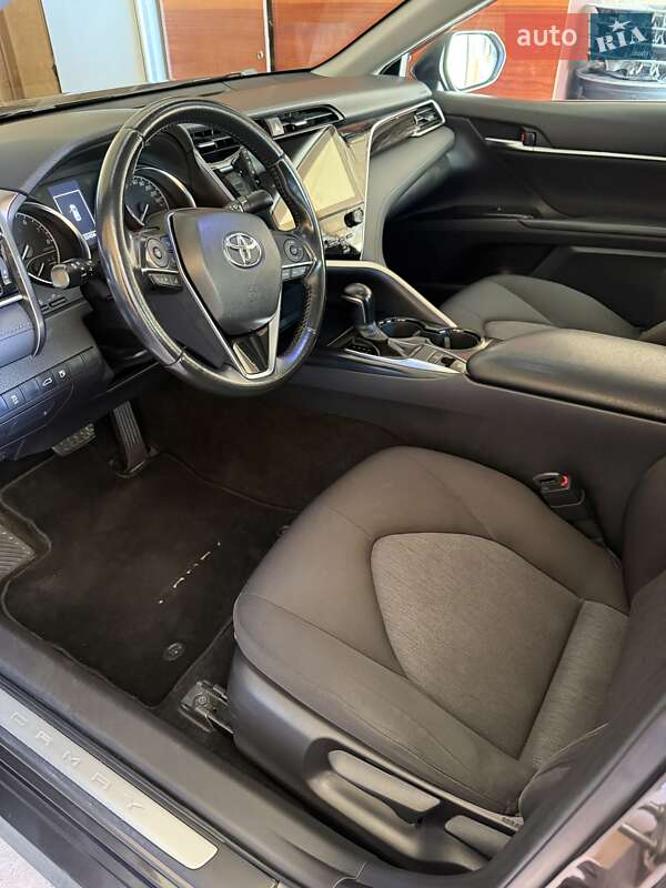 Седан Toyota Camry 2018 в Черновцах фото 13 Седан Toyota Camry 2018 в Черновцах