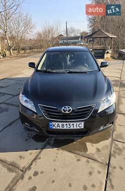 Седан Toyota Camry 2008 в Броварах