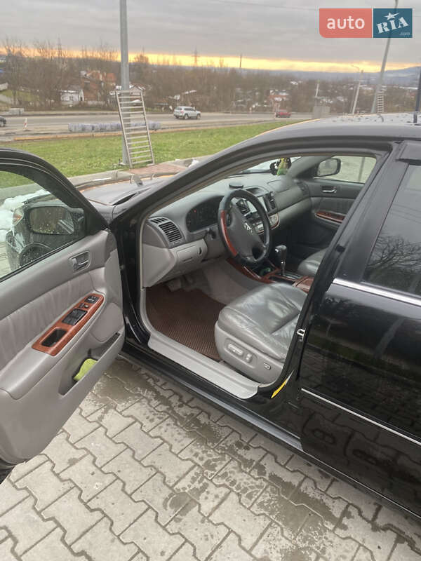 Седан Toyota Camry 2004 в Львове фото 7 Седан Toyota Camry 2004 в Львове