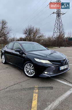 Седан Toyota Camry 2020 в Києві