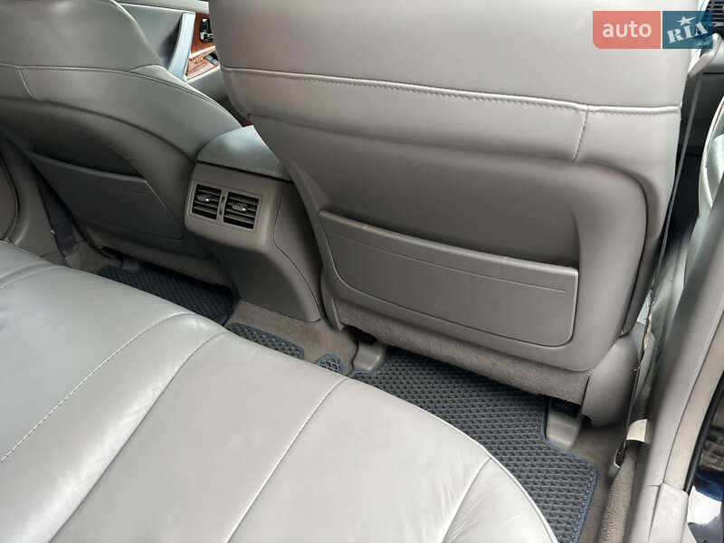 Седан Toyota Camry 2007 в Киеве