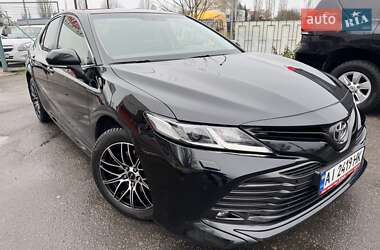 Седан Toyota Camry 2017 в Миколаєві