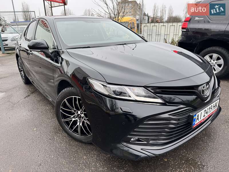 Toyota Camry 2017