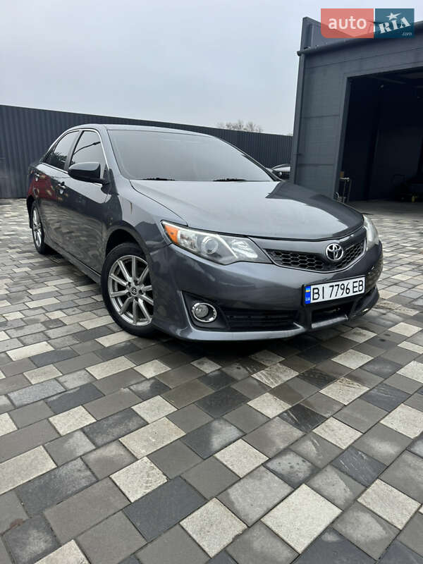 Седан Toyota Camry 2012 в Полтаві фото 3 Седан Toyota Camry 2012 в Полтаві
