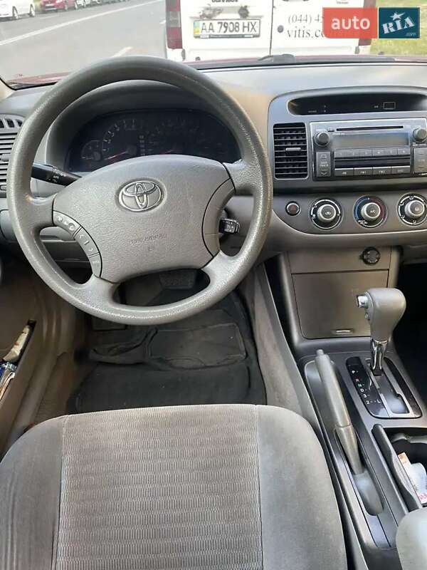 Седан Toyota Camry 2005 в Киеве фото 13 Седан Toyota Camry 2005 в Киеве
