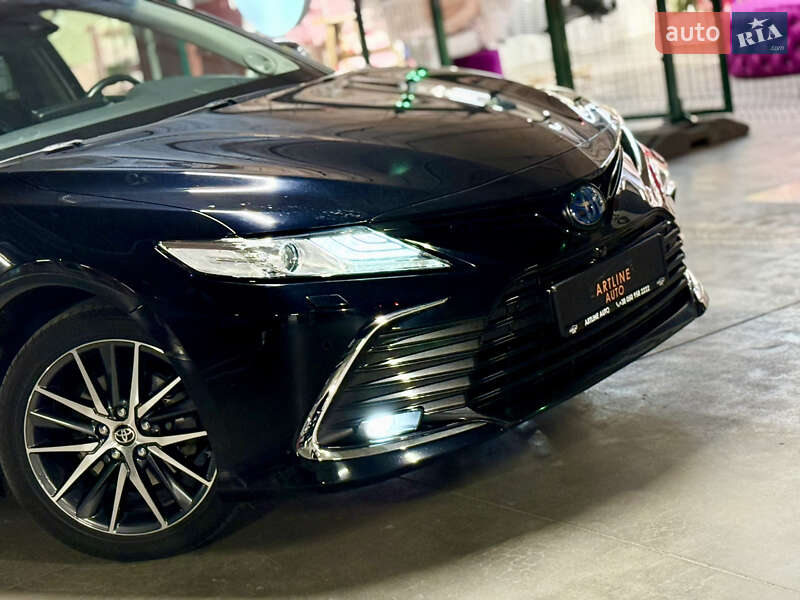 Седан Toyota Camry 2021 в Харкові