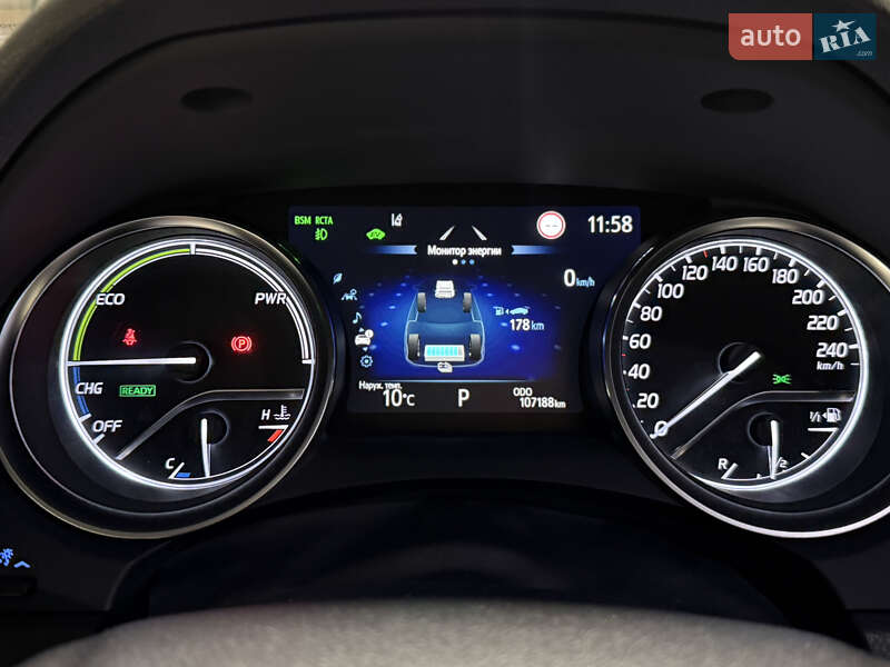 Седан Toyota Camry 2021 в Харкові