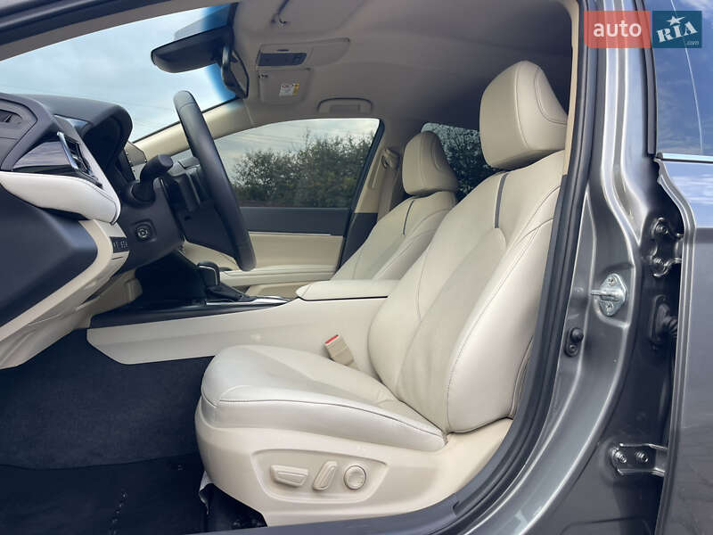 Седан Toyota Camry 2023 в Ровно фото 21 Седан Toyota Camry 2023 в Ровно