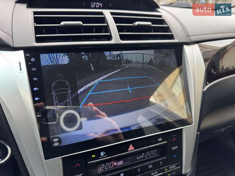 Седан Toyota Camry 2015 в Харкові