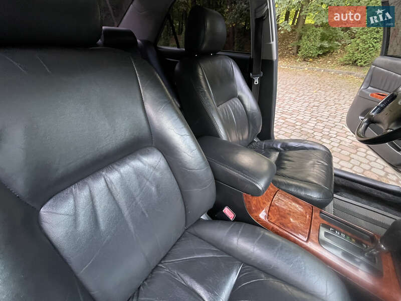 Седан Toyota Camry 2002 в Дрогобыче