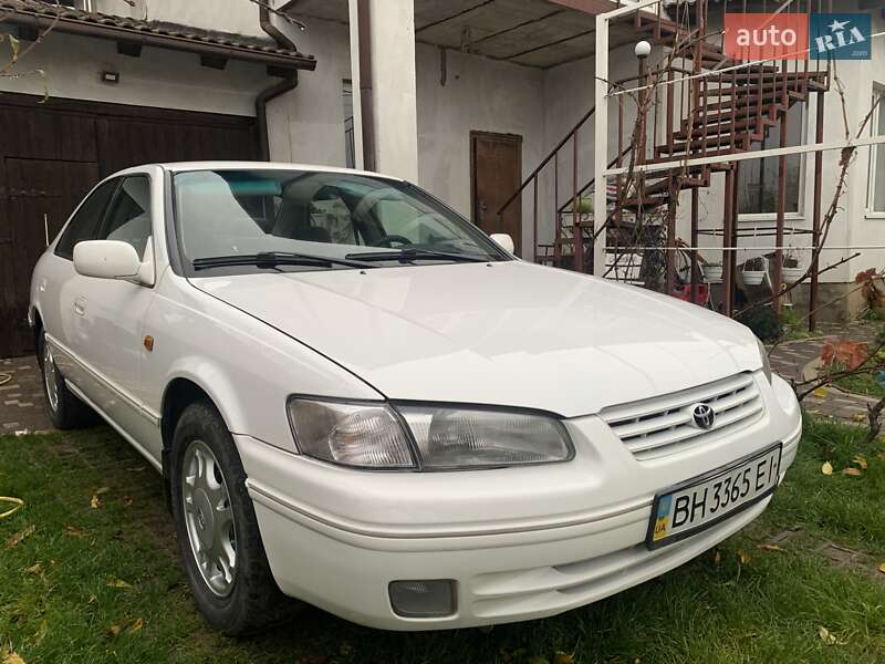 Toyota Camry 1999