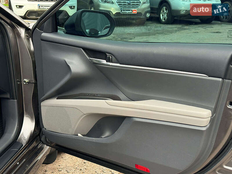 Седан Toyota Camry 2022 в Вінниці фото 24 Седан Toyota Camry 2022 в Вінниці