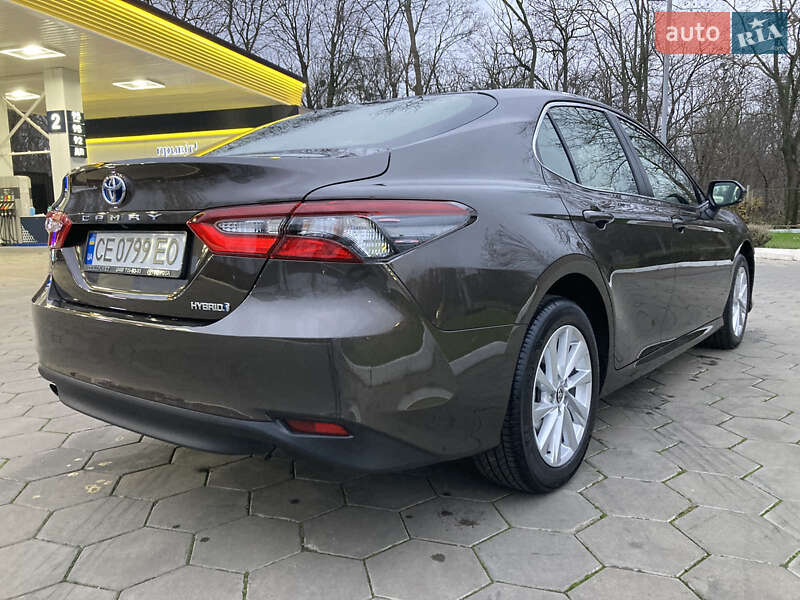 Седан Toyota Camry 2023 в Одессе