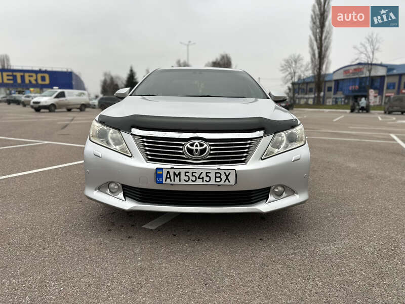 Toyota Camry 2012