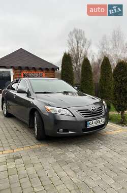 Седан Toyota Camry 2007 в Луцьку