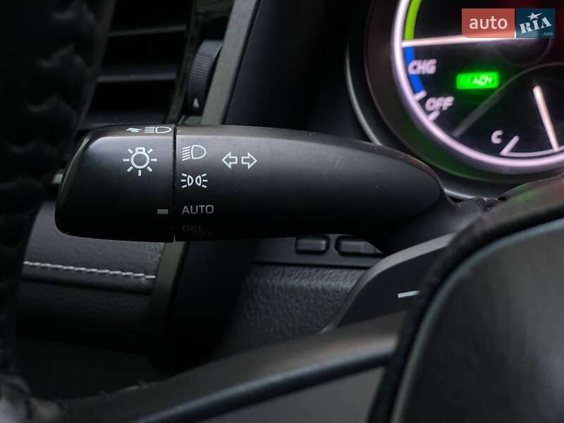 Седан Toyota Camry 2020 в Киеве фото 34 Седан Toyota Camry 2020 в Киеве