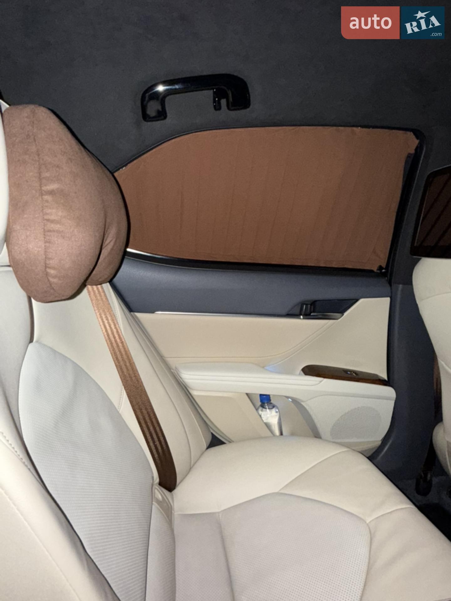 2018 Toyota Camry - мініатюра 25