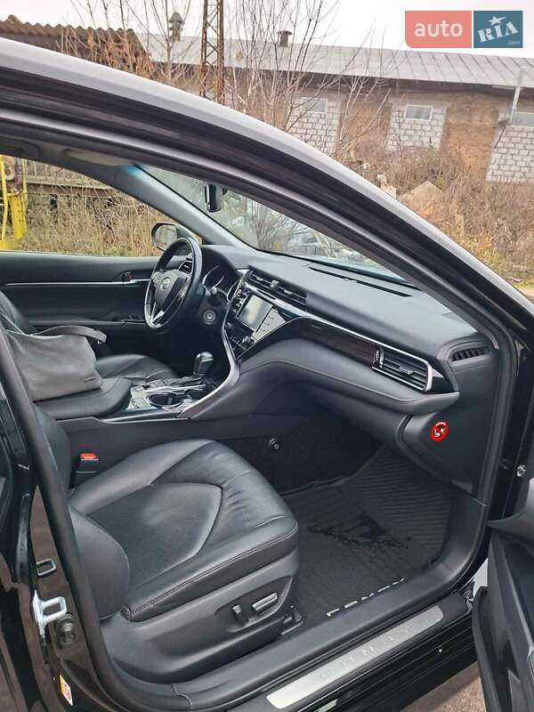 Седан Toyota Camry 2018 в Ирпене фото 15 Седан Toyota Camry 2018 в Ирпене