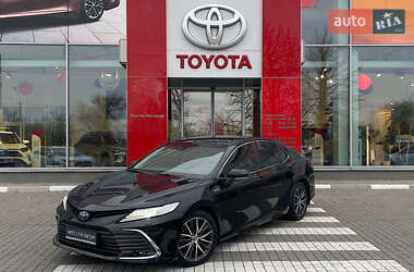 Седан Toyota Camry 2021 в Запорожье