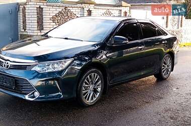 Седан Toyota Camry 2015 в Києві