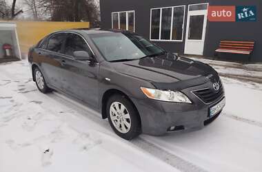 Седан Toyota Camry 2008 в Кролевце