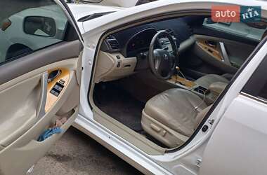 Седан Toyota Camry 2006 в Києві