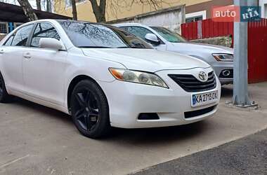 Седан Toyota Camry 2006 в Києві