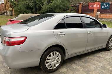 Седан Toyota Camry 2007 в Львові