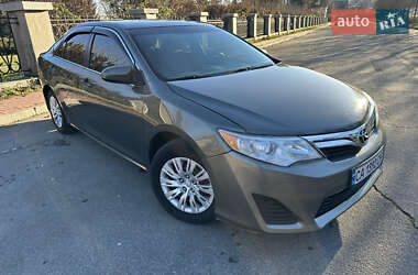 Седан Toyota Camry 2013 в Умани