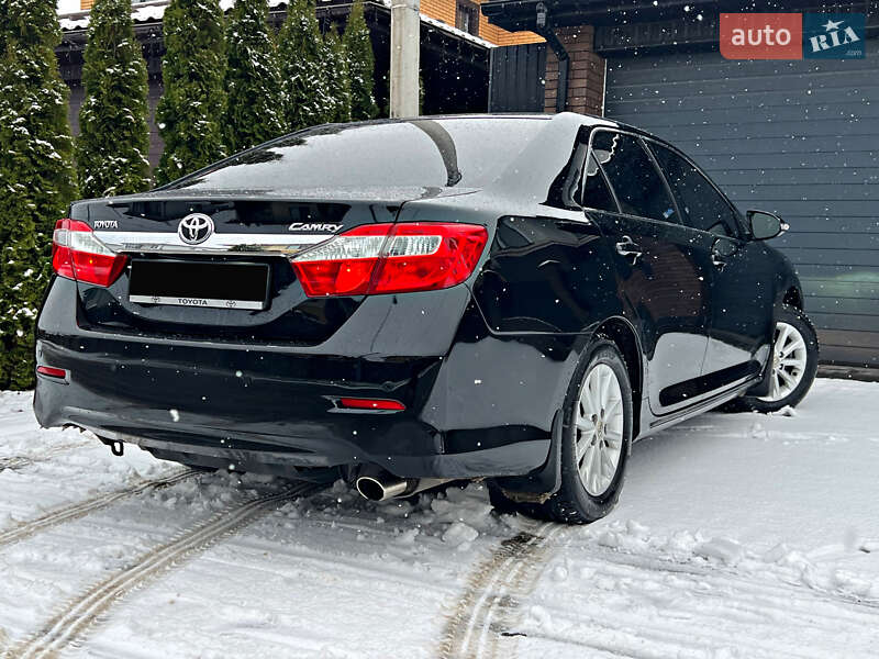 Седан Toyota Camry 2011 в Киеве фото 20 Седан Toyota Camry 2011 в Киеве