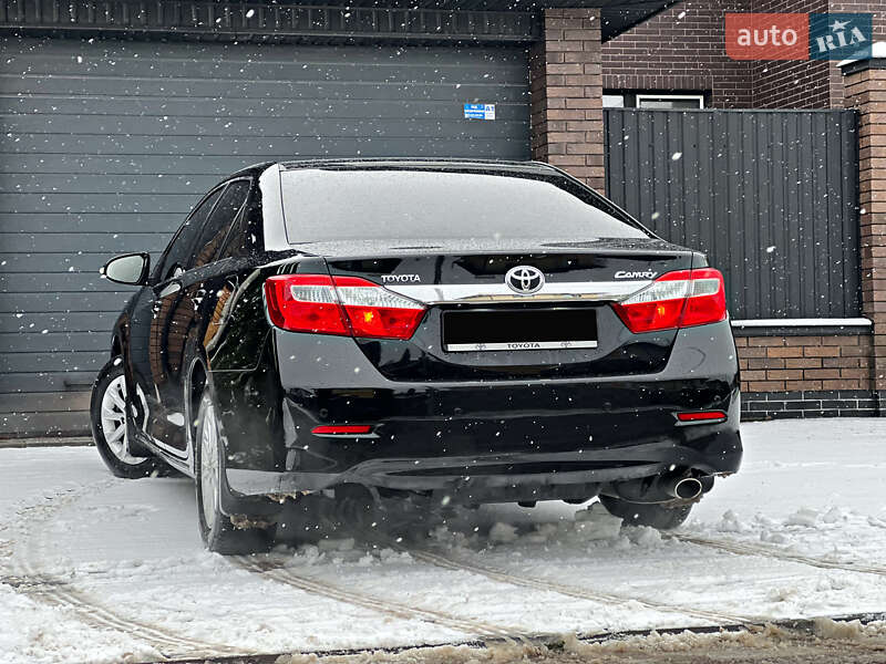 Седан Toyota Camry 2011 в Киеве фото 16 Седан Toyota Camry 2011 в Киеве
