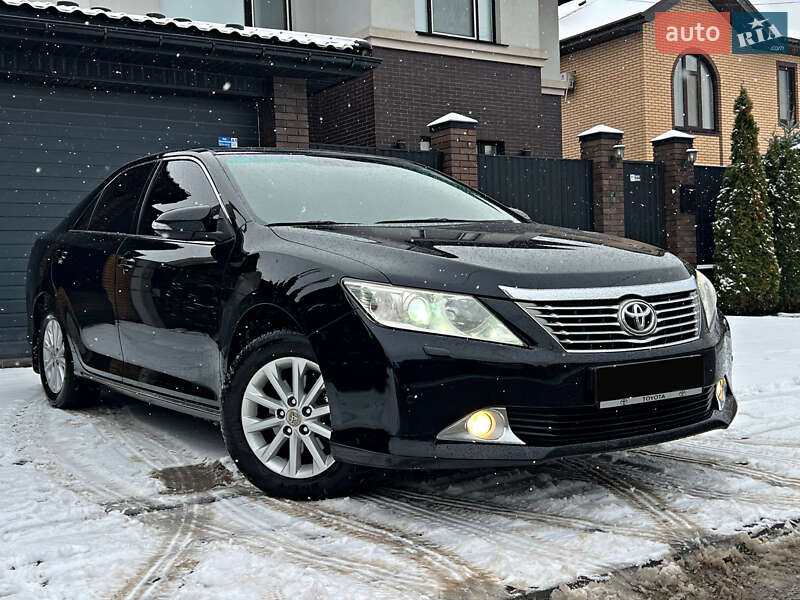 Седан Toyota Camry 2011 в Киеве фото 76 Седан Toyota Camry 2011 в Киеве