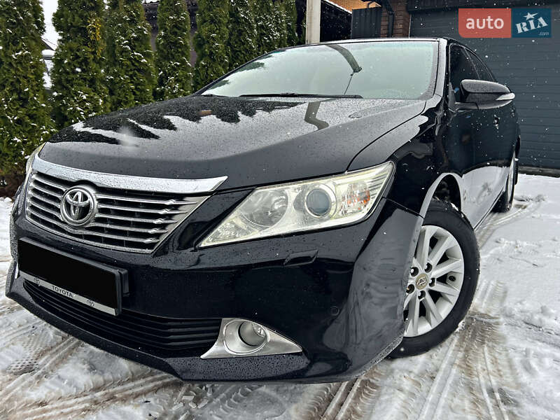 Седан Toyota Camry 2011 в Киеве фото 90 Седан Toyota Camry 2011 в Киеве