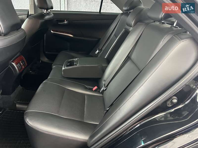 Седан Toyota Camry 2011 в Киеве фото 39 Седан Toyota Camry 2011 в Киеве