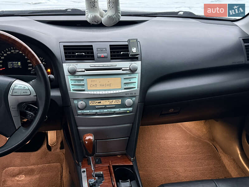 Седан Toyota Camry 2007 в Киеве фото 18 Седан Toyota Camry 2007 в Киеве