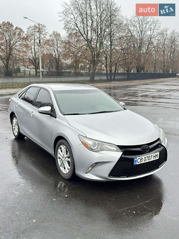Седан Toyota Camry 2014 в Чернігові