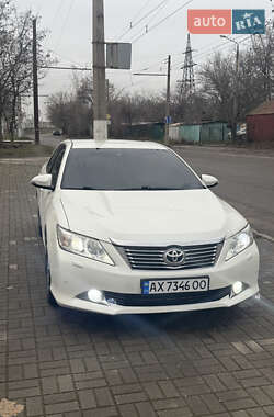 Седан Toyota Camry 2011 в Запорожье