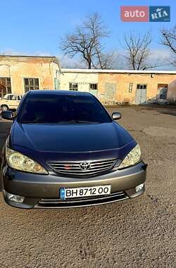 Седан Toyota Camry 2005 в Білгороді-Дністровському