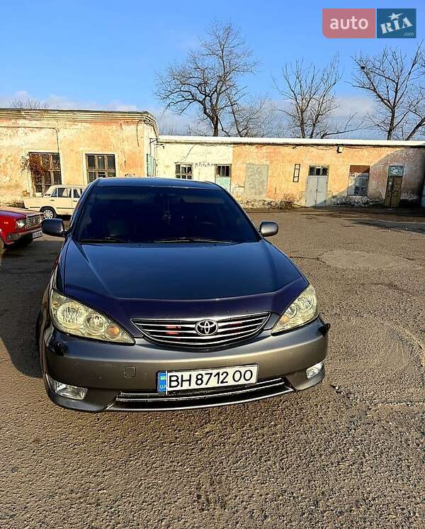 Toyota Camry 2005