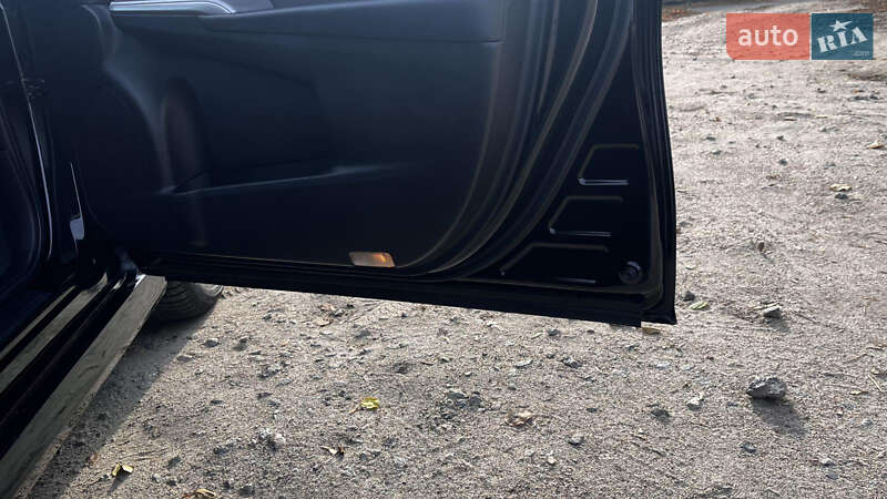 Седан Toyota Camry 2014 в Києві