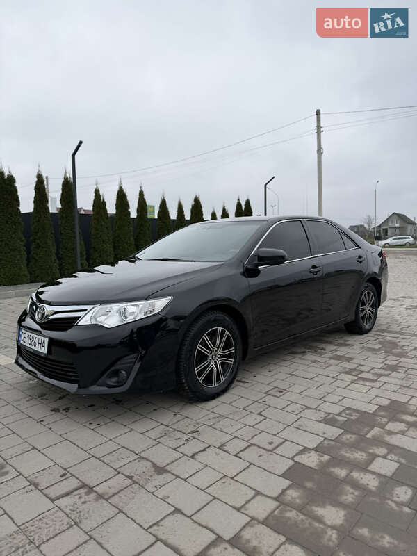 Toyota Camry 2015
